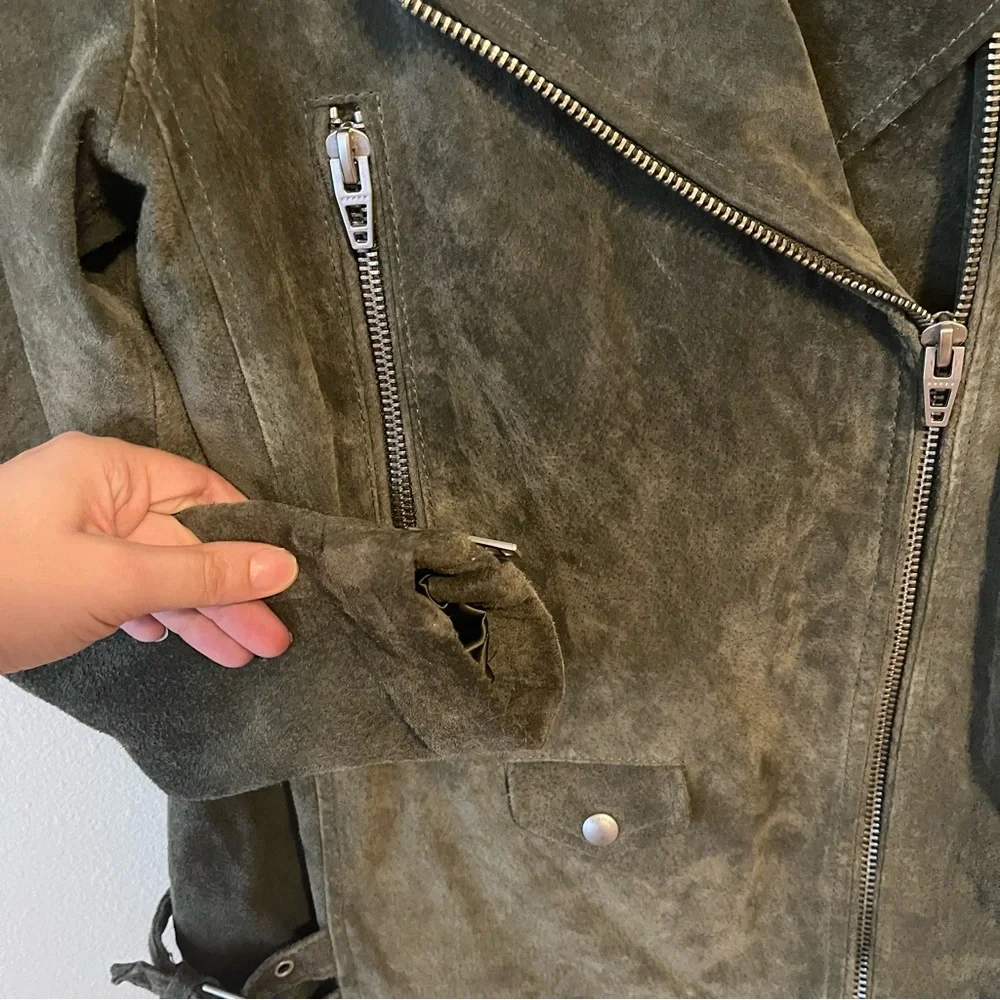 BlankNYC Suede Moto Jacket 🖤✨ *cross-listed* - Picture 5 of 9